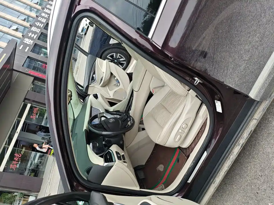 Buick Enclave 2022 652T 4WD Avenir 6-Seater фото 9