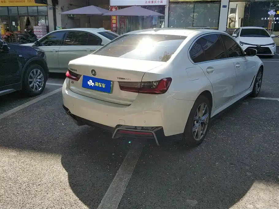 BMW i3 2024 eDrive 35 L фото 3