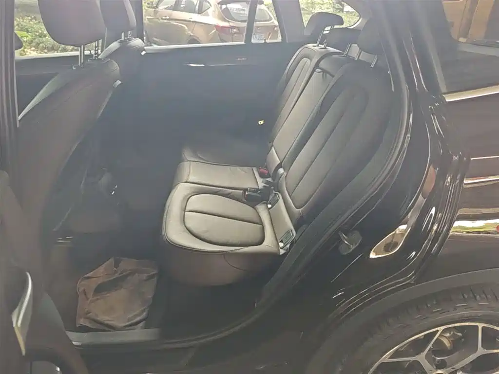 BMW X1 2019 xDrive20Li Premium Model фото 17