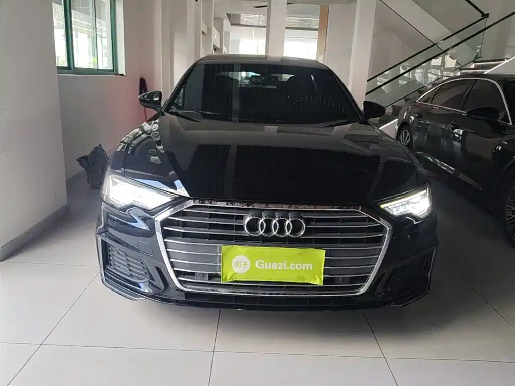 Audi A6L 2019 40 TFSI Luxury Dynamic фото 3