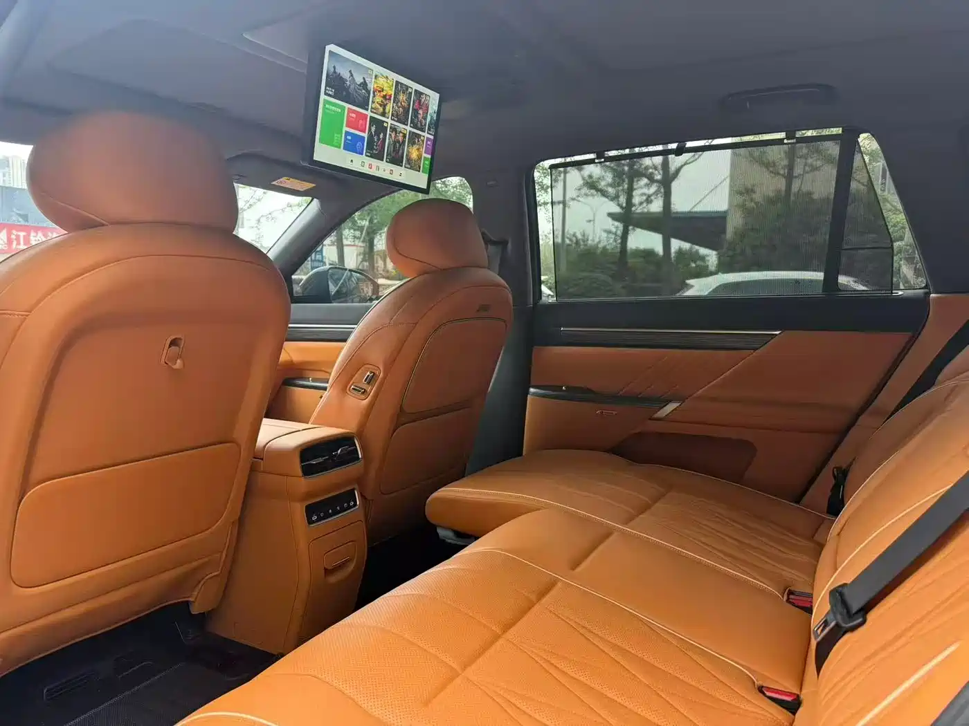 Dongfeng Yipai eπ008 2025 210Max Ruyi Edition 5-Seater фото 6