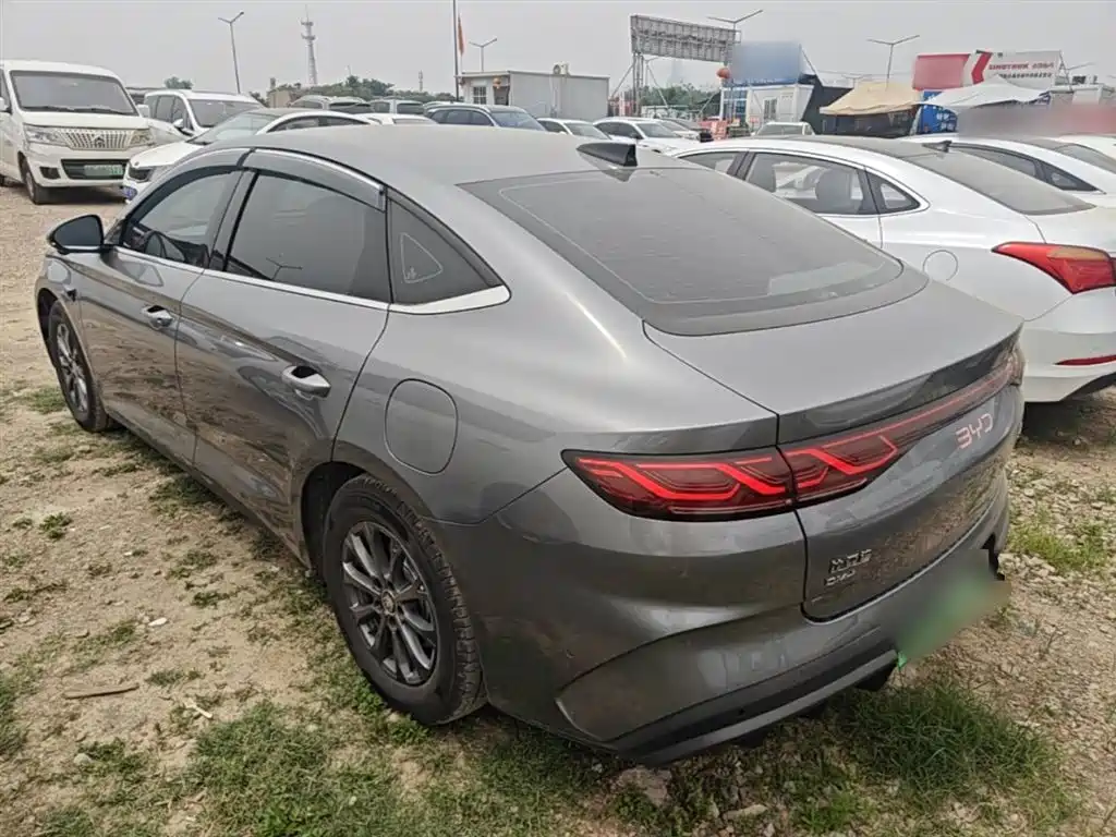 BYD Qin L 2025 DM-i Smart Drive Edition 80KM Leading фото 5