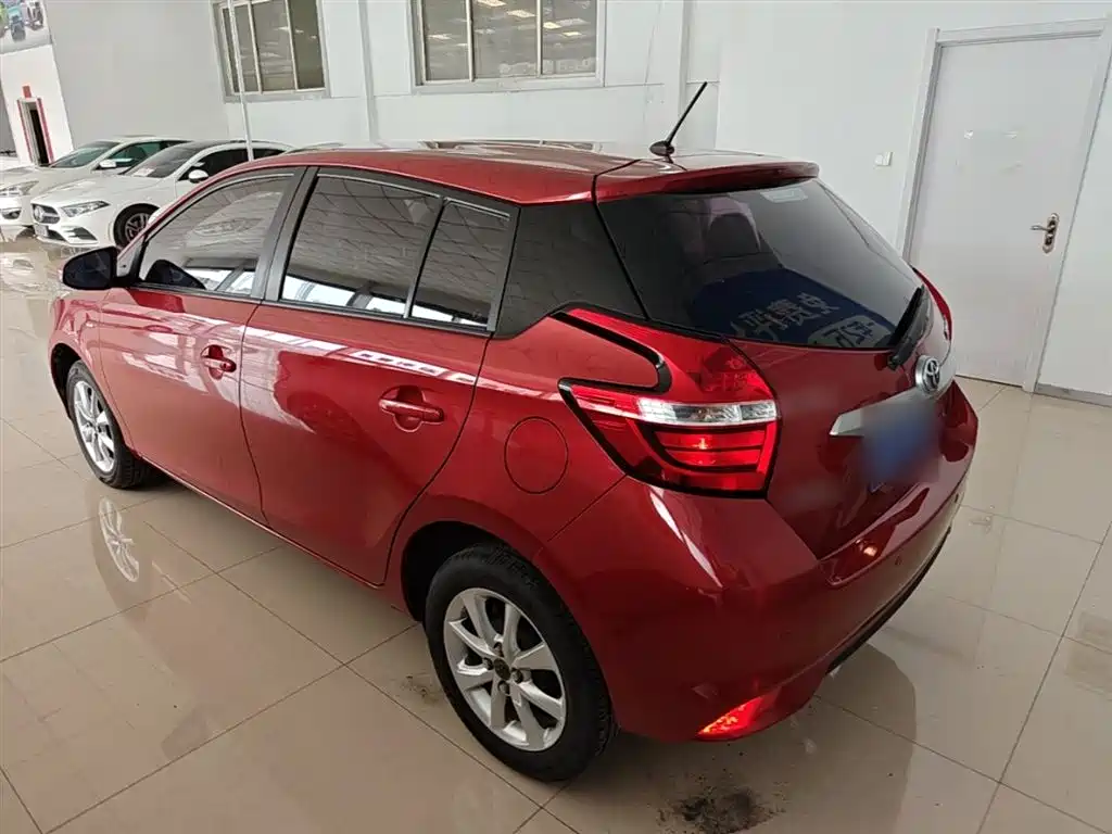 Toyota YARiS L Zhi Xuan 2019 1.5E CVT MeiDong Edition China VI фото 5