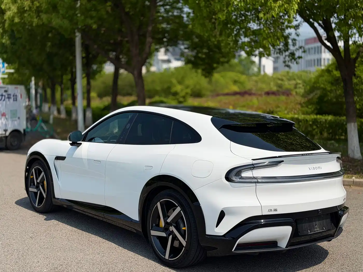 Xiaomi Auto Xiaomi YU7 2025 Ultra Long Range High Performance AWD Max Edition фото 8