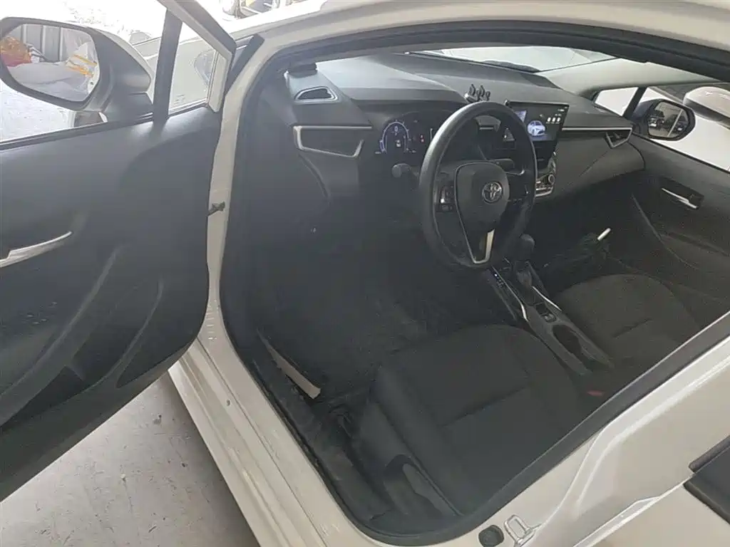Toyota Levin 2023 TNGA 1.5L CVT Progressive фото 12