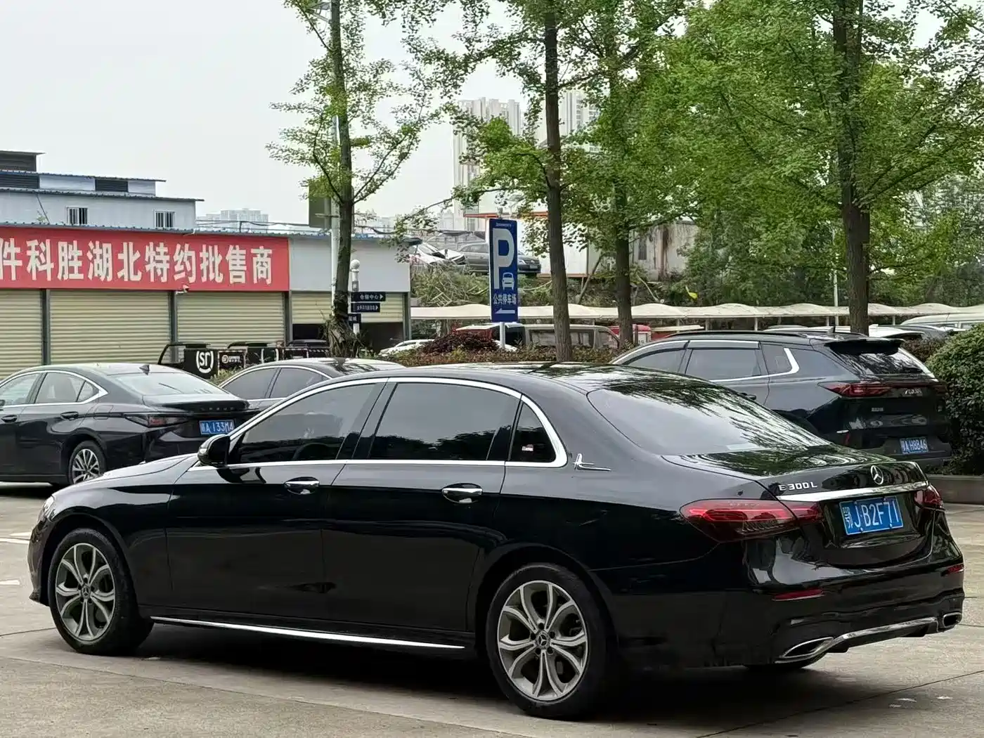 Mercedes-Benz E-Class 2023 E 300 L Sport Luxury фото 8