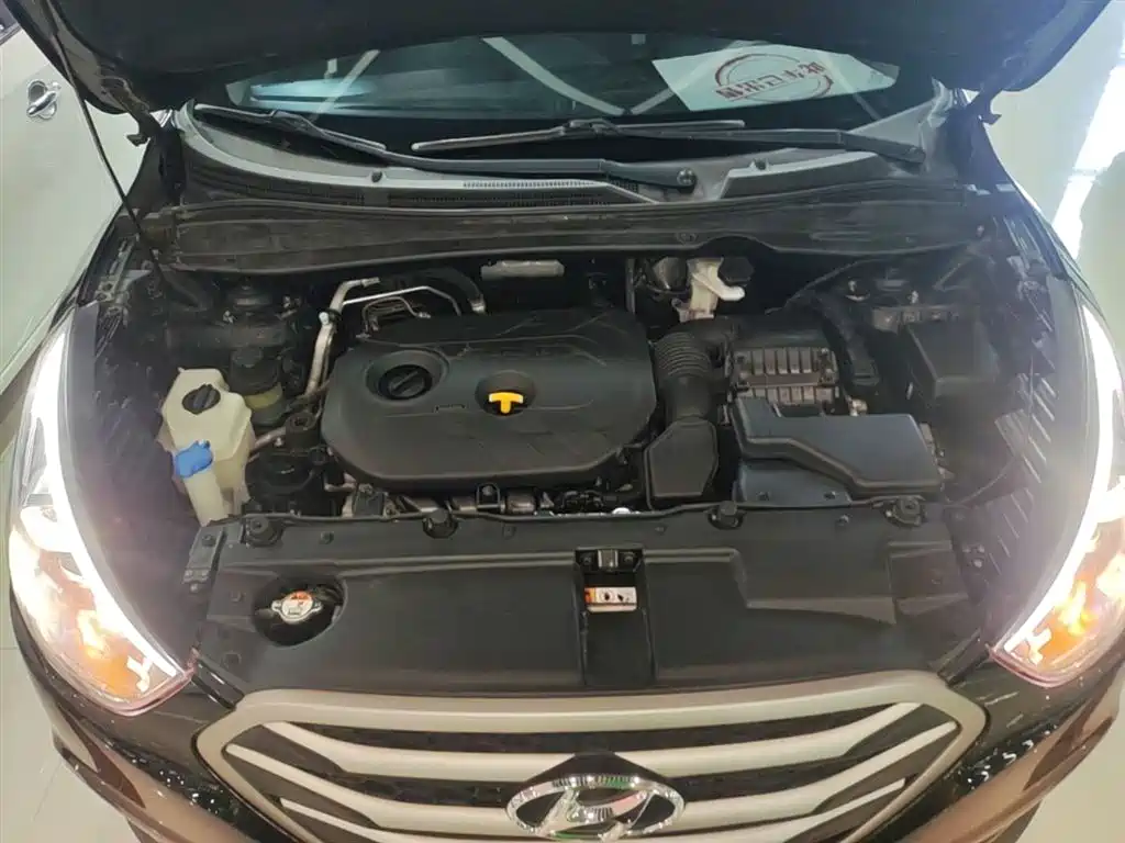 Hyundai Beijing Hyundai ix35 2013 2.0L Auto 2WD Smart GLS China IV фото 20