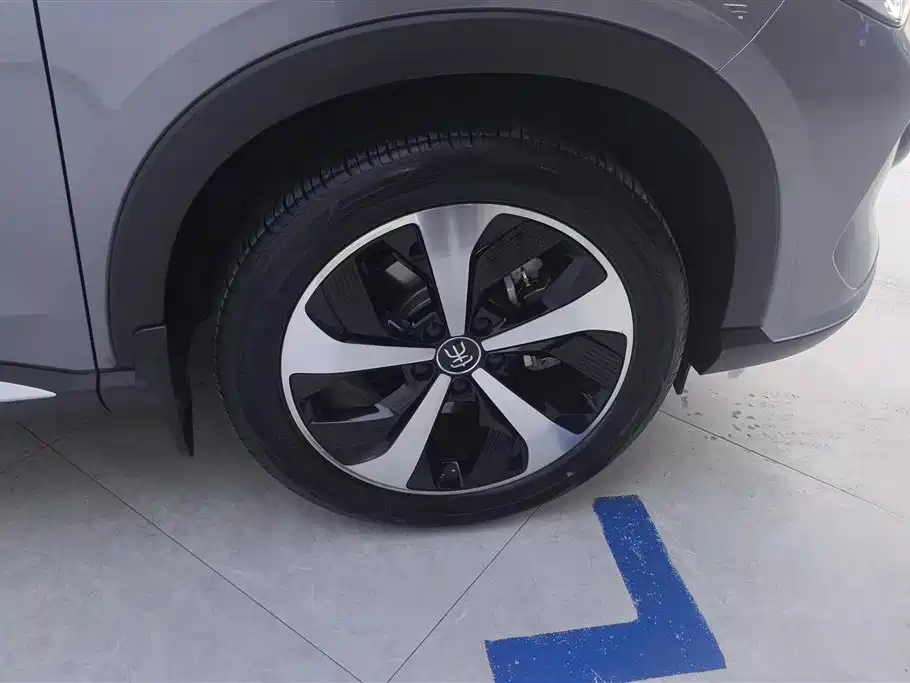 BYD Song PLUS PHEV 2021 DM-i 110KM Flagship фото 6
