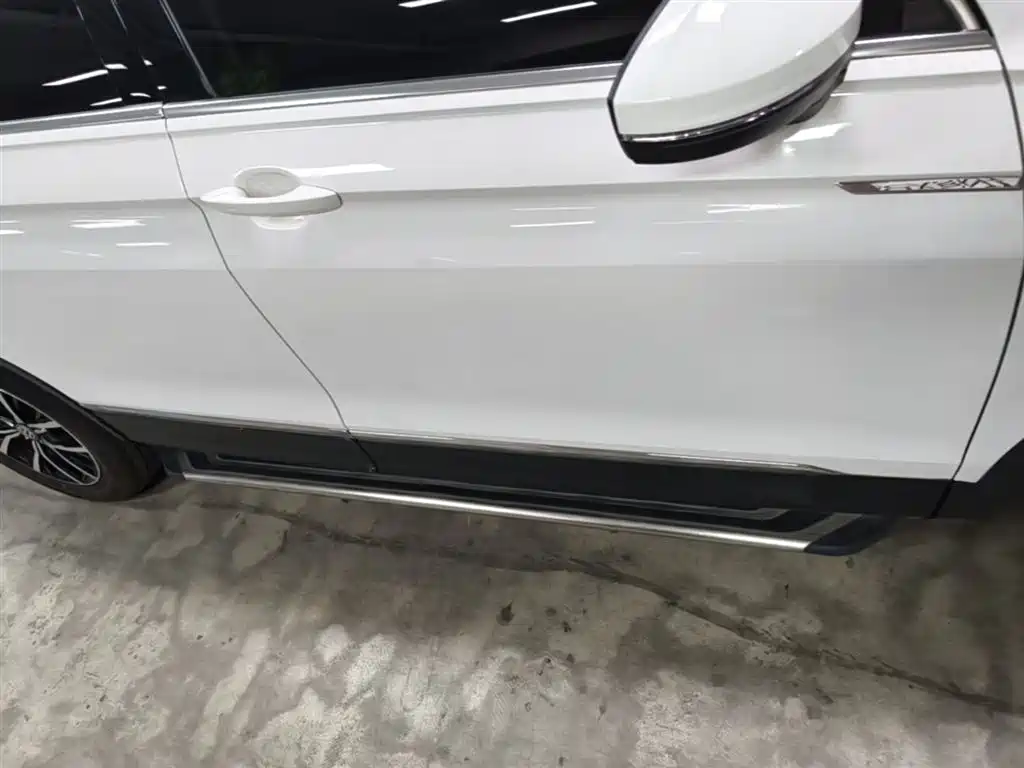 Volkswagen Tiguan L 2018 330TSI Automatic 2WD Luxury Edition фото 21