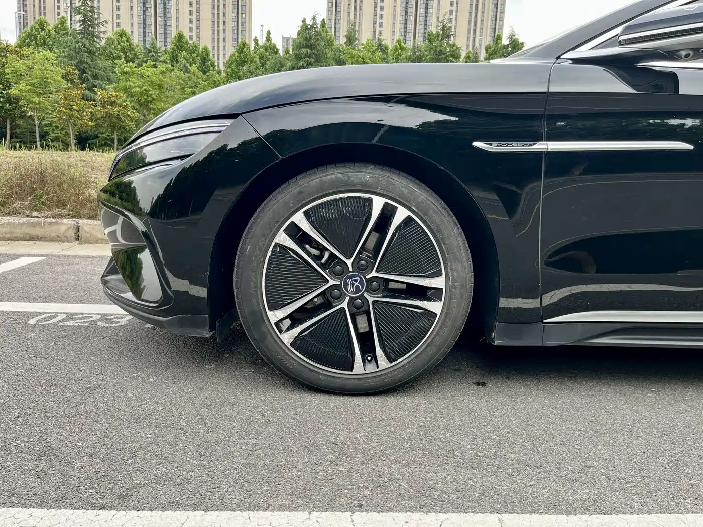 BYD Han 2023 EV Champion Edition 605KM FWD Premium фото 4