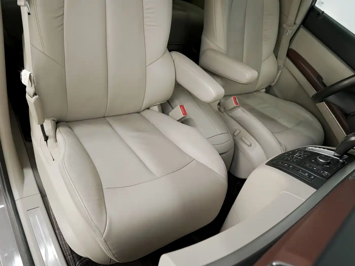 Buick GL8 2017 25S Premium Model China V фото 13