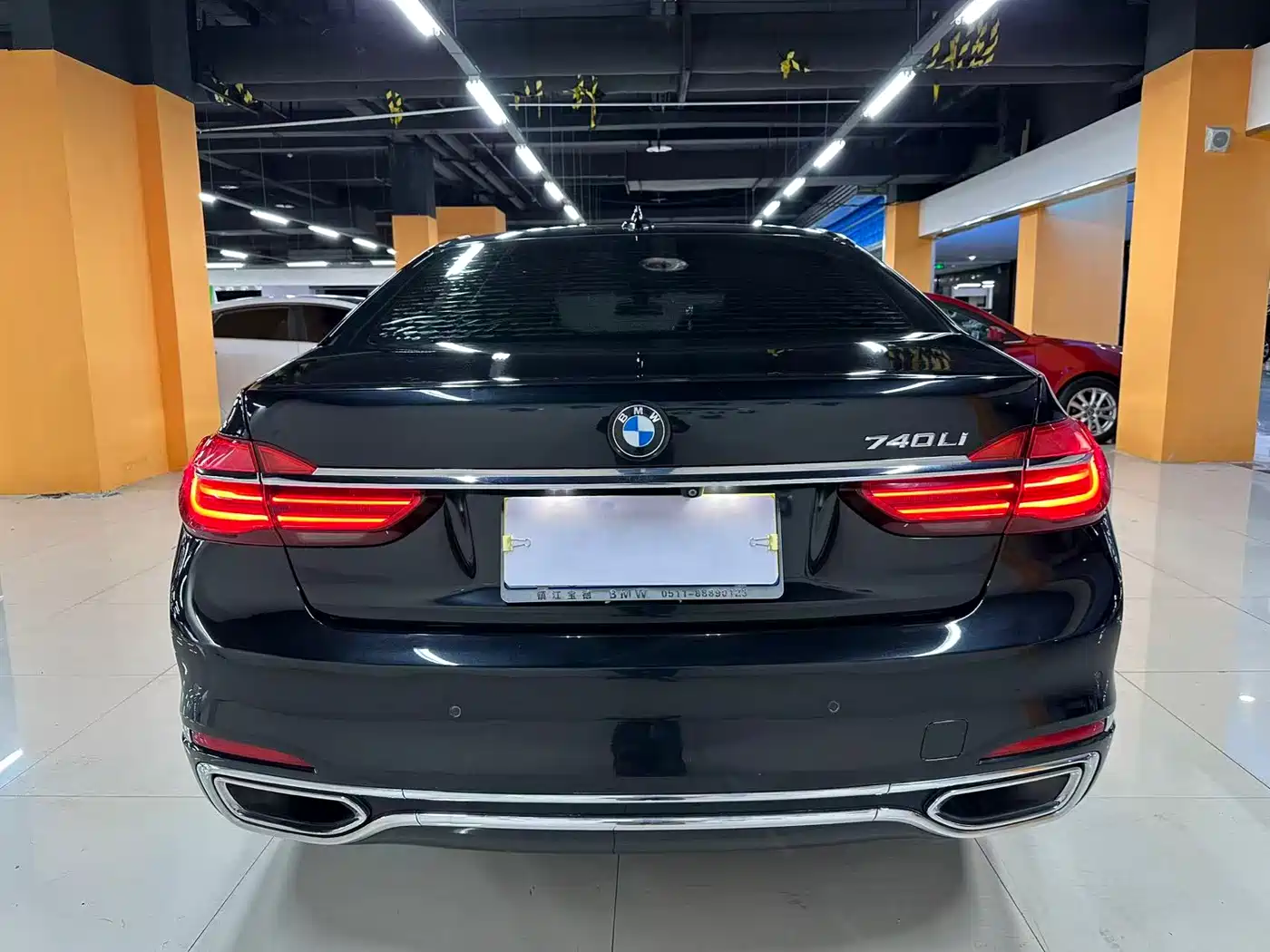 BMW 7 Series 2017 740Li Leading Edition фото 7
