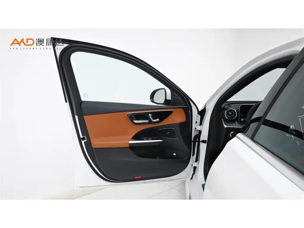 Mercedes-Benz C-Class 2022 Facelift C 200 L Sport фото 10