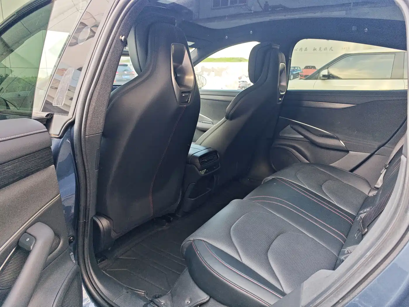 Xiaomi Auto Xiaomi SU7 2024 RWD Ultra Long Range Advanced Smart Driving Pro Edition фото 6