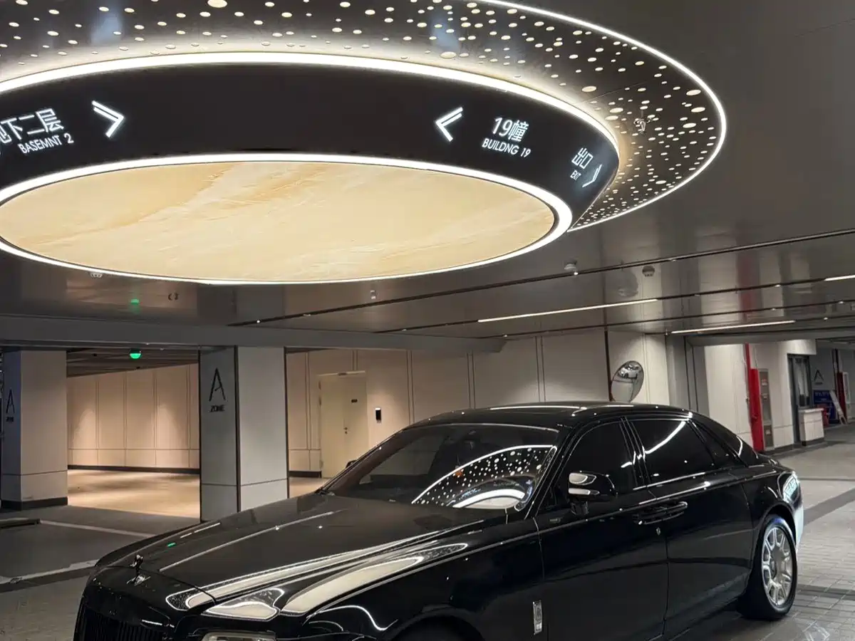 Фото 2 - Rolls-Royce Ghost