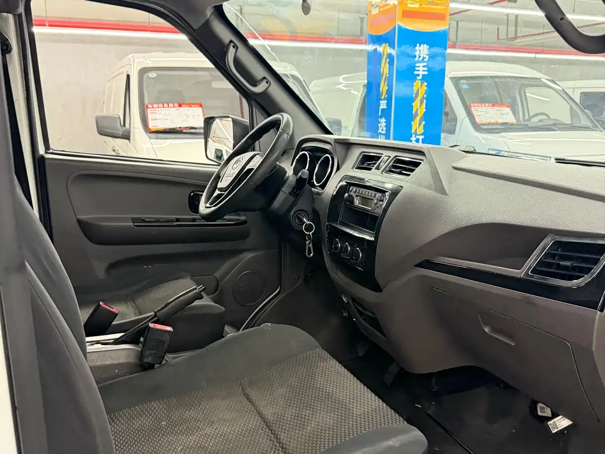 DONGFENG YUFENG EM26