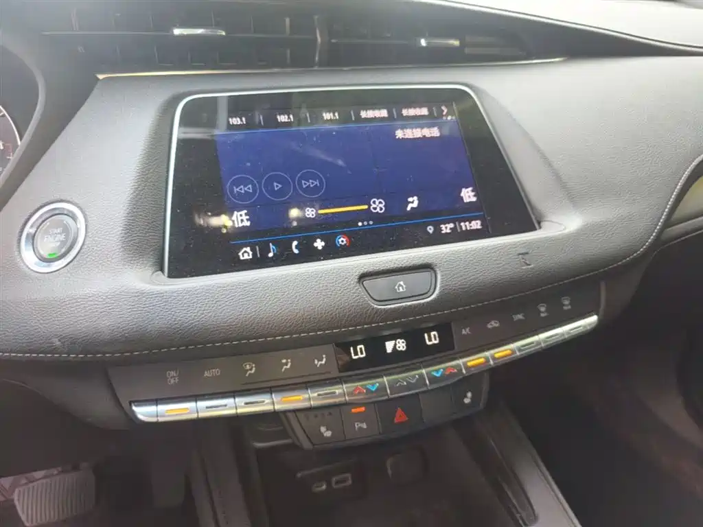 Cadillac XT4 2021 28T FWD Luxury Edition фото 13