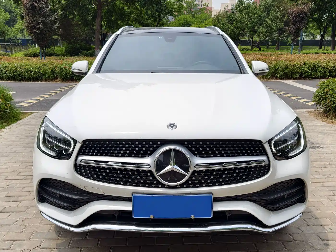 Mercedes-Benz GLC 2022 Model GLC 260 L 4MATIC Luxury Edition фото 2