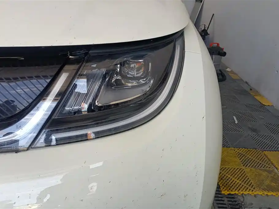 BYD Dolphin 2024 Glory Edition 420km Fashion Edition фото 5