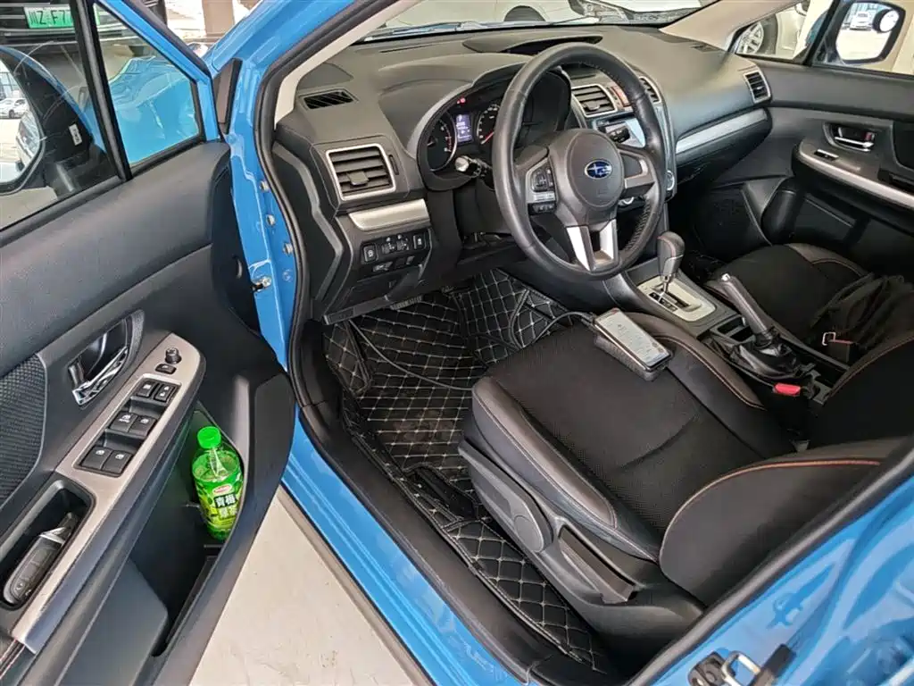 Subaru XV 2016 Model 2.0i Comfort Navigation Edition фото 16
