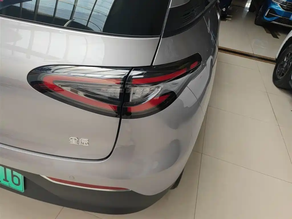 Geely Galaxy Starry Wish 2026 Edition 310km Youth Version фото 8