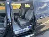 Фото 4 - Toyota Granvia