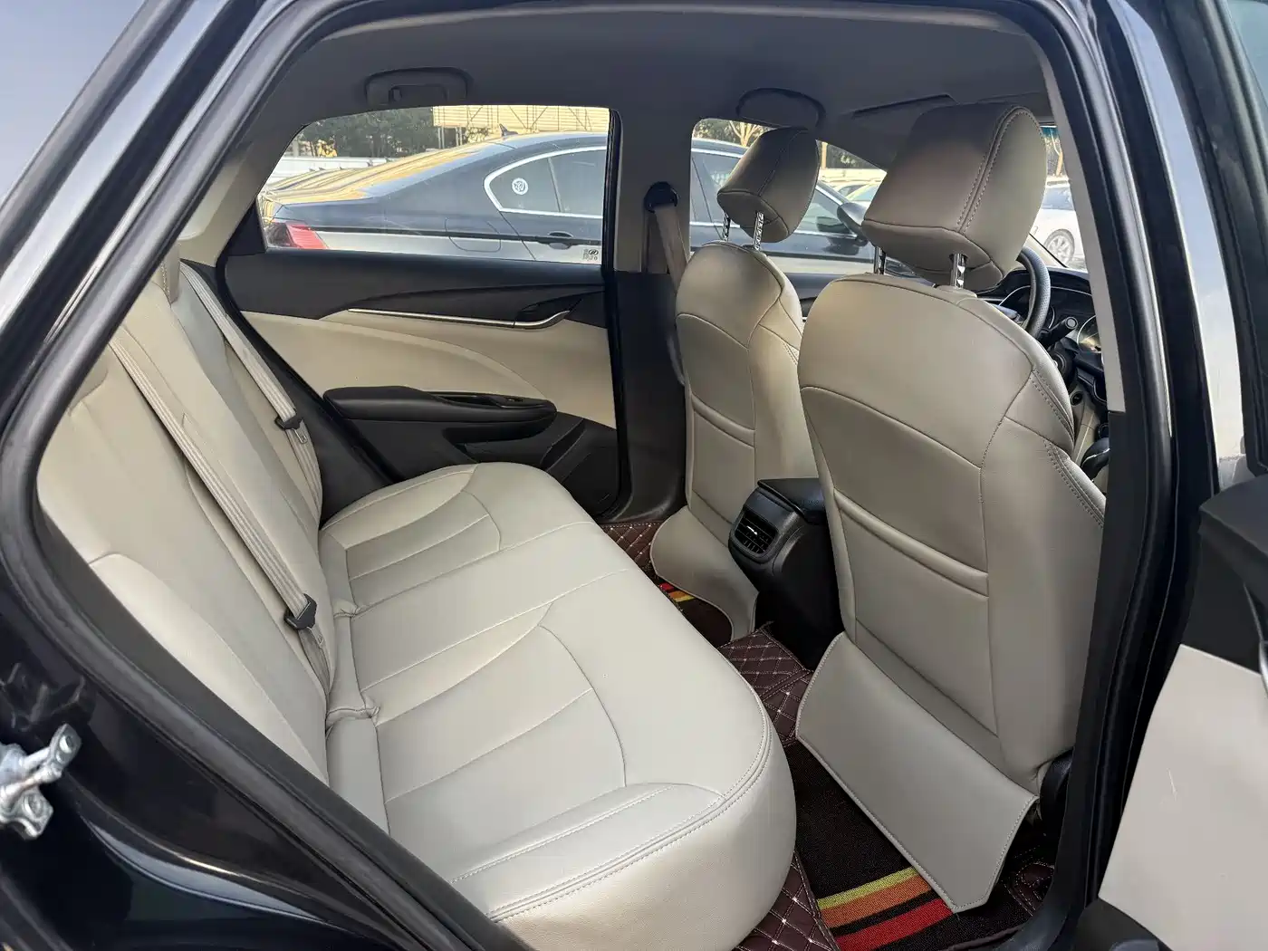 Buick Excelle 2015 15N Automatic Progressive фото 6