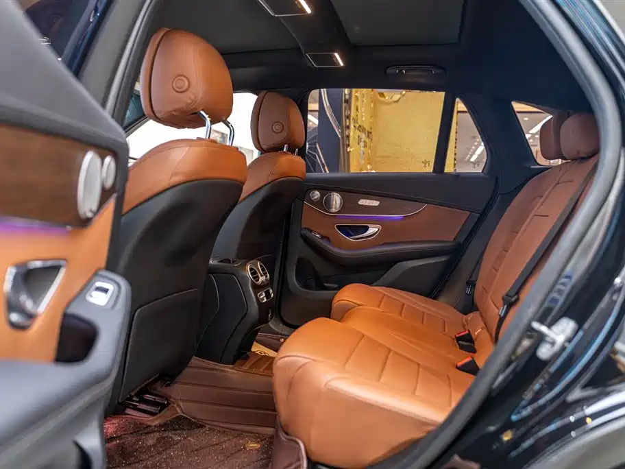 Mercedes-Benz GLC 2021 GLC 300 L 4MATIC Sporty фото 16