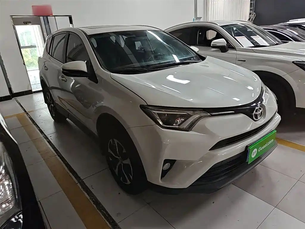 Toyota RAV4 Rongfang 2019 2.0L CVT 2WD Pioneer Version China V фото 4