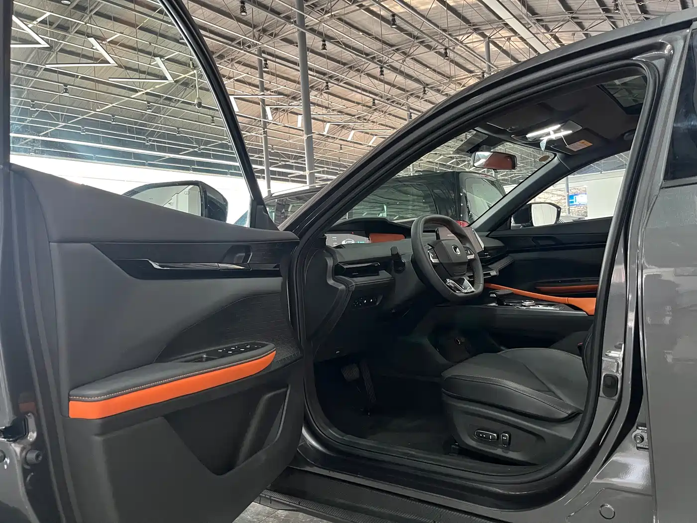 CHANGAN UNI V SMART IDD