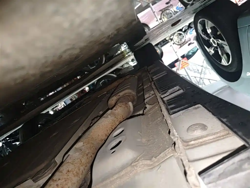 Geely Galaxy Galaxy L6 2023 125km Starship фото 22