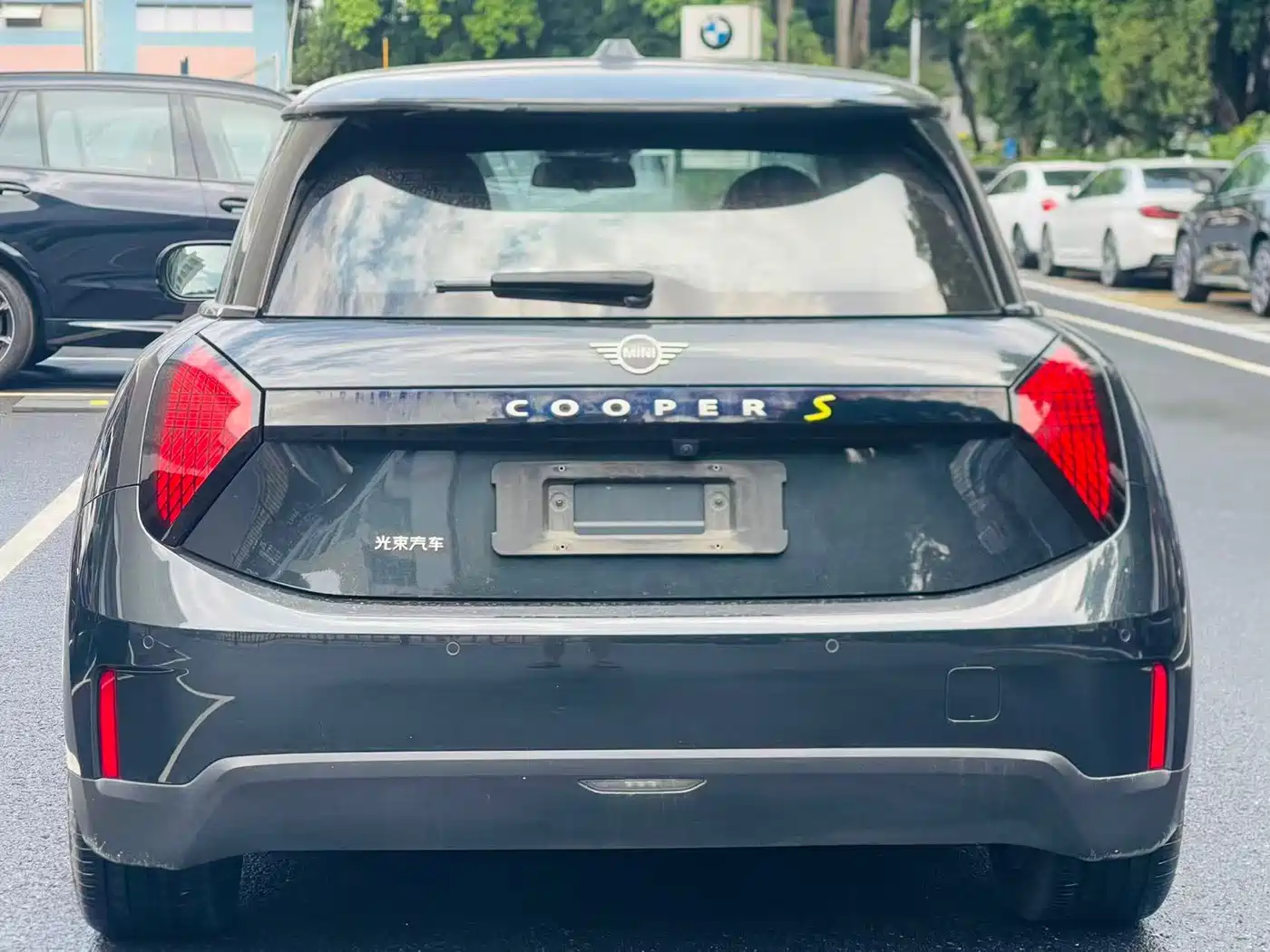 MINI Electric MINI COOPER 2025 2025 Facelift 463km COOPER SE Artist Trim