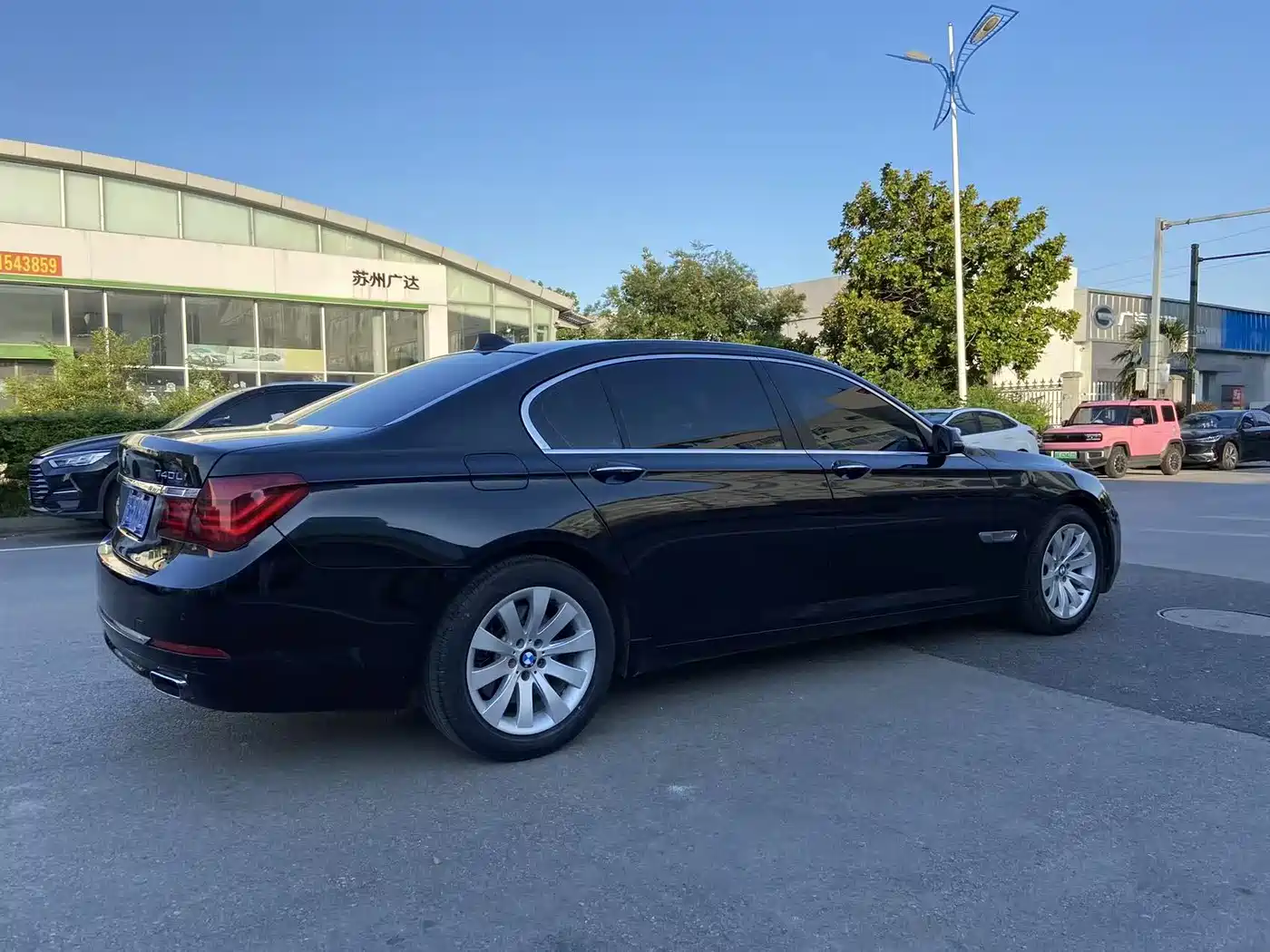 BMW 7 Series 2013 Model 730Li Leading фото 4