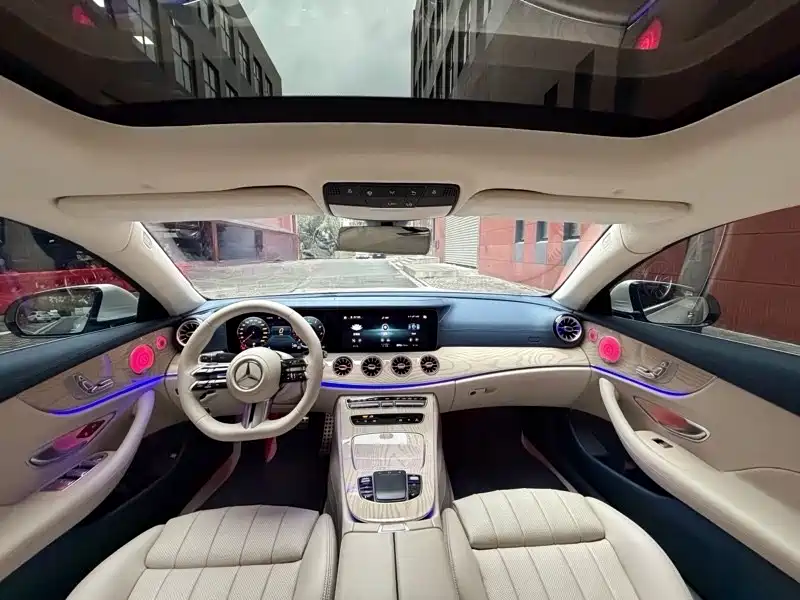 Mercedes-Benz E-Class (Import) 2023 E 260 Coupe фото 8