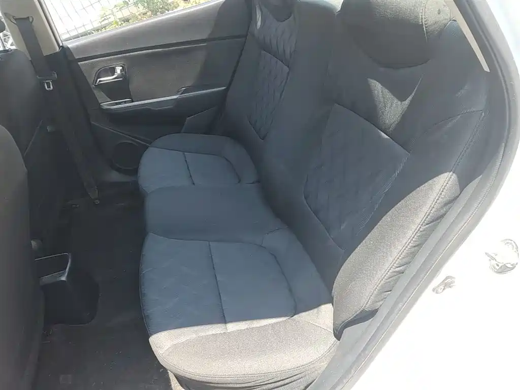 Kia K2 2015 Sedan 1.4L AT GLS фото 17