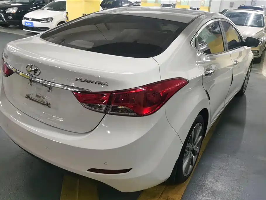 Hyundai Langdong 2015 1.6L Auto Premium фото 3