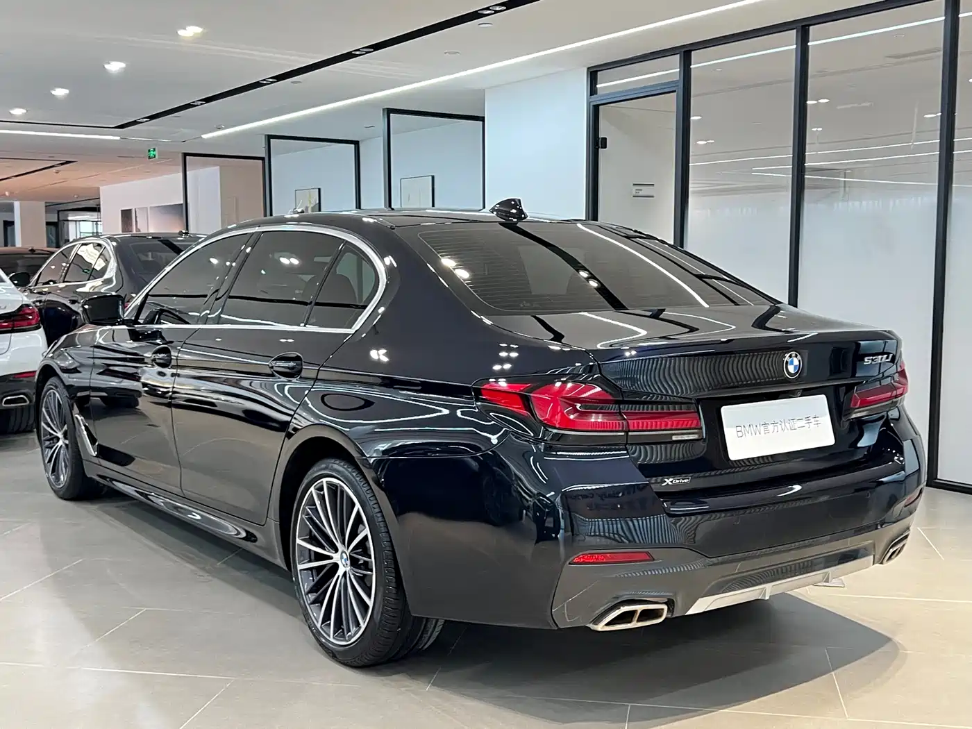BMW 5 Series 2022 Facelift 530Li xDrive M Sport Package фото 18