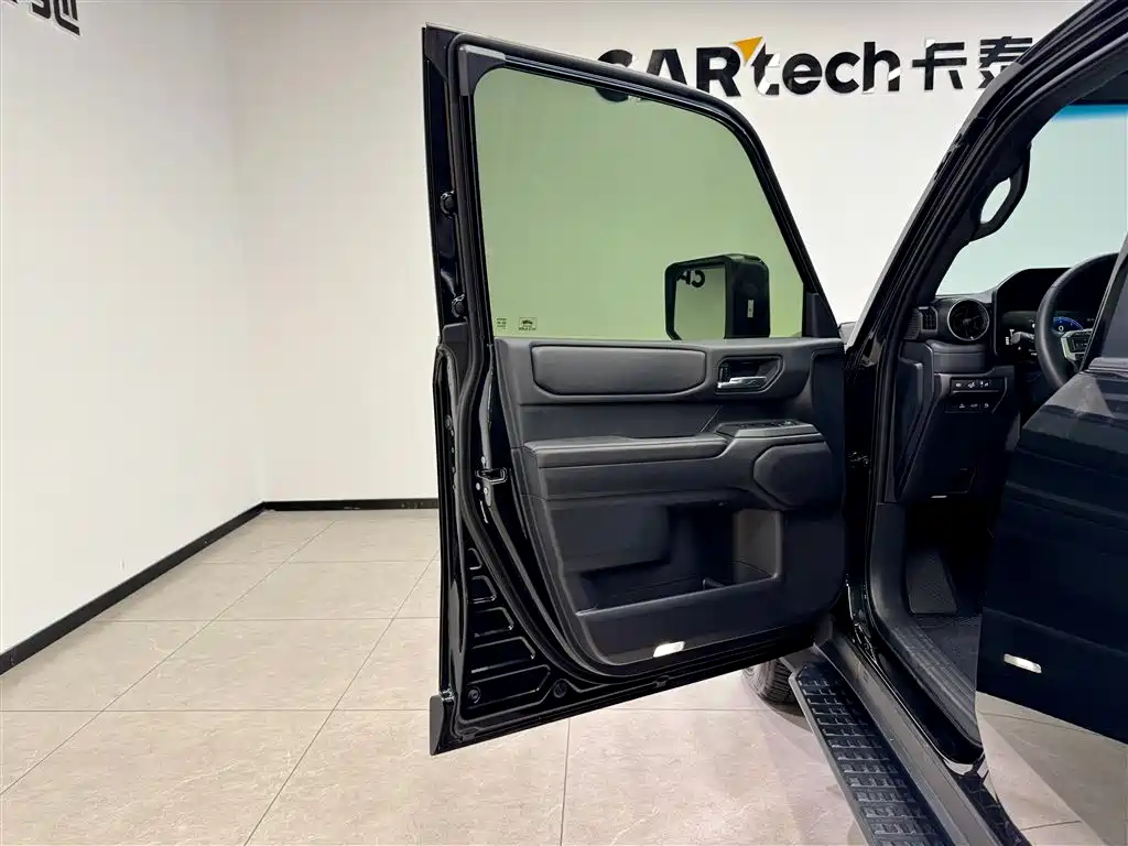 Toyota Prado 2024 2.4T All-Terrain TX Edition 5-Seater фото 16