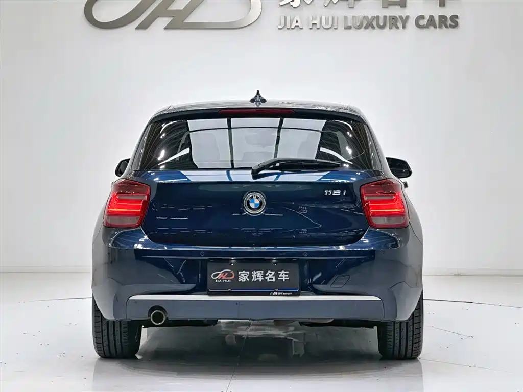 BMW 1 Series (Import) 2013 Facelift 116i Urban Model фото 6