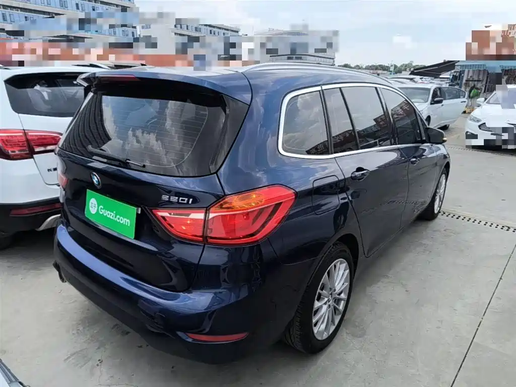 BMW 2 Series Gran Tourer 2019 220i Leading фото 7