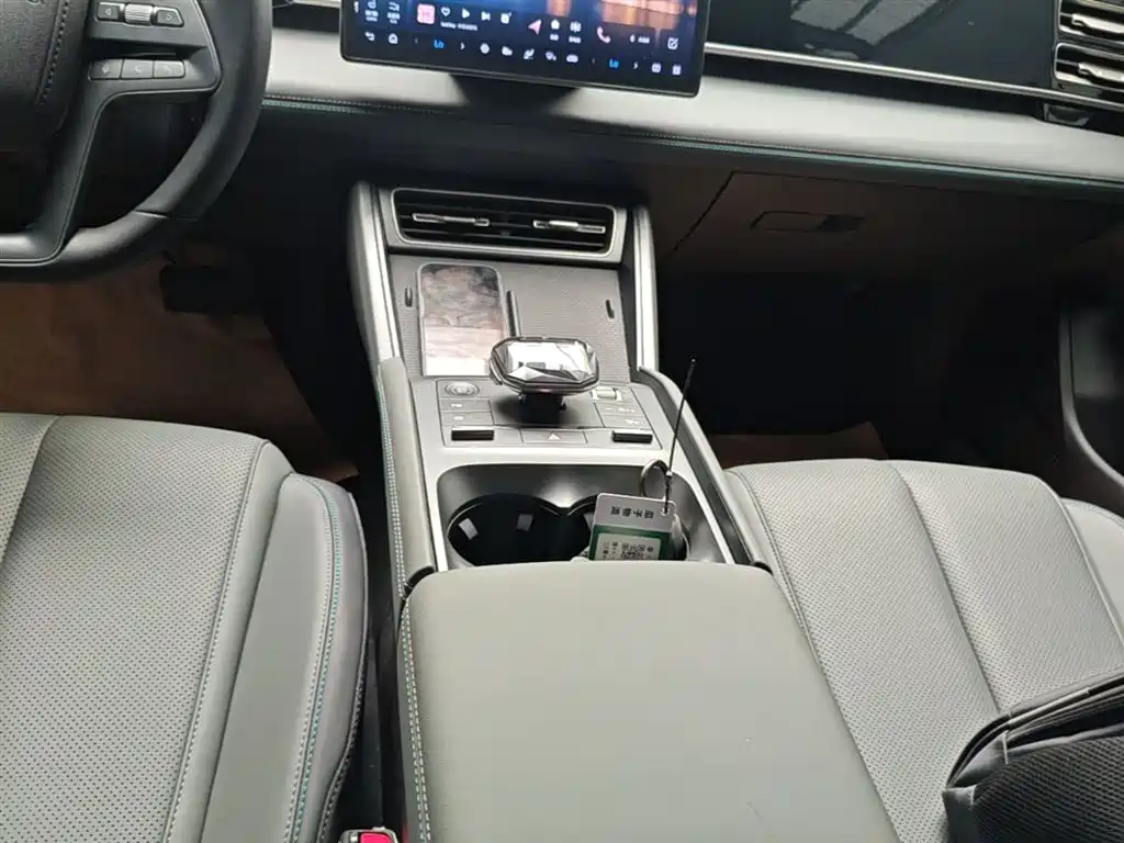 BYD Qin L 2025 DM-i Smart Drive Edition 80KM Leading фото 14