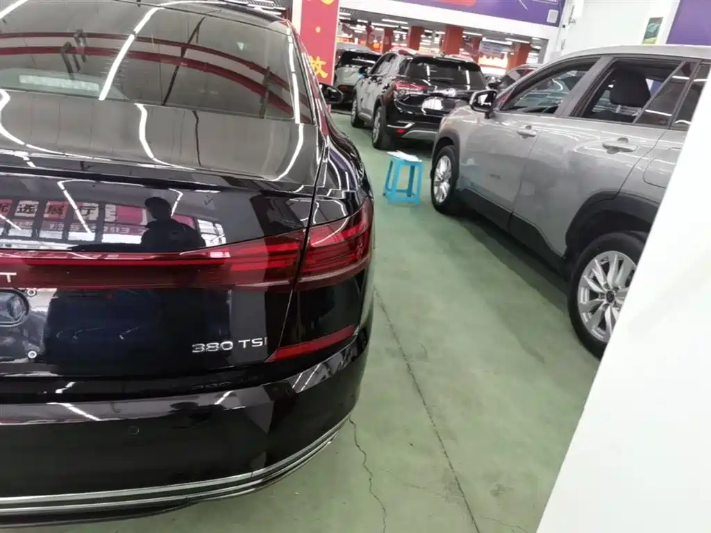 Volkswagen Passat 2025 Outstanding 380TSI Starlight Dragon Soaring Edition фото 8
