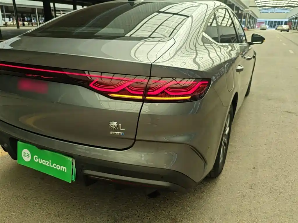 BYD Qin L 2025 DM-i Smart Drive Edition 80KM Leading фото 8