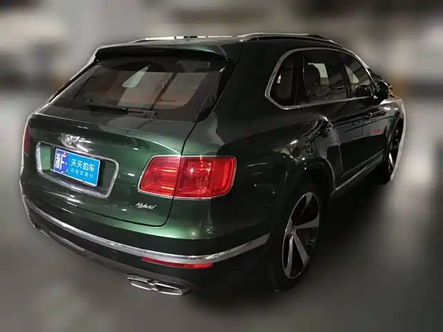 Bentley Bentayga Hybrid 2019 3.0T PHEV — фото 2