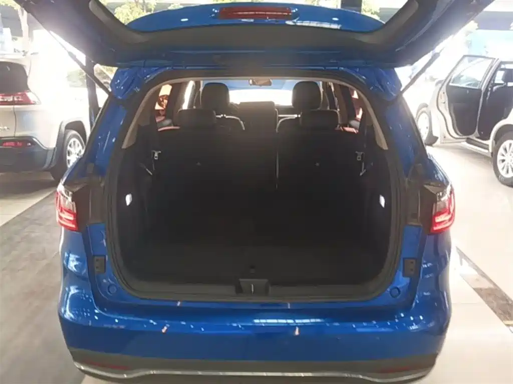 BYD Song MAX 2017 1.5T Auto Smart Elite 7-Seater фото 19