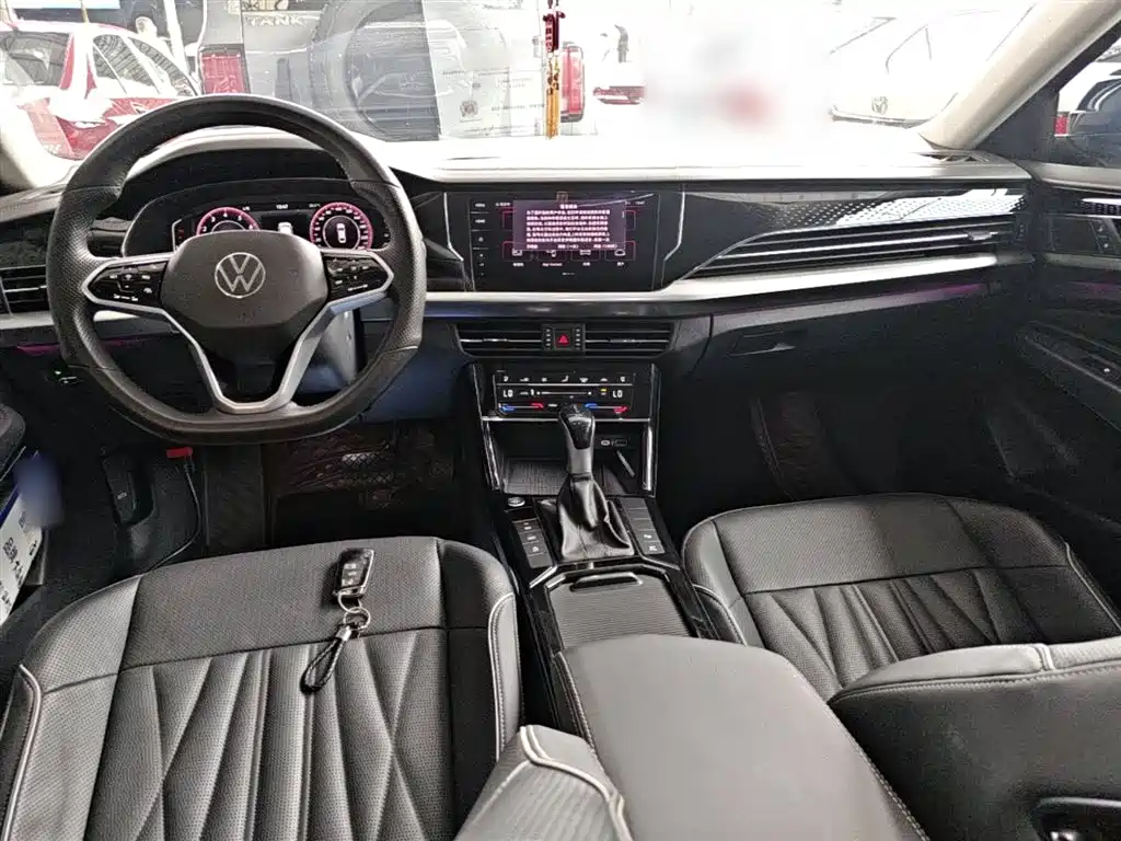 Volkswagen Passat 2023 Facelift 330TSI Starlight Luxury Edition фото 10