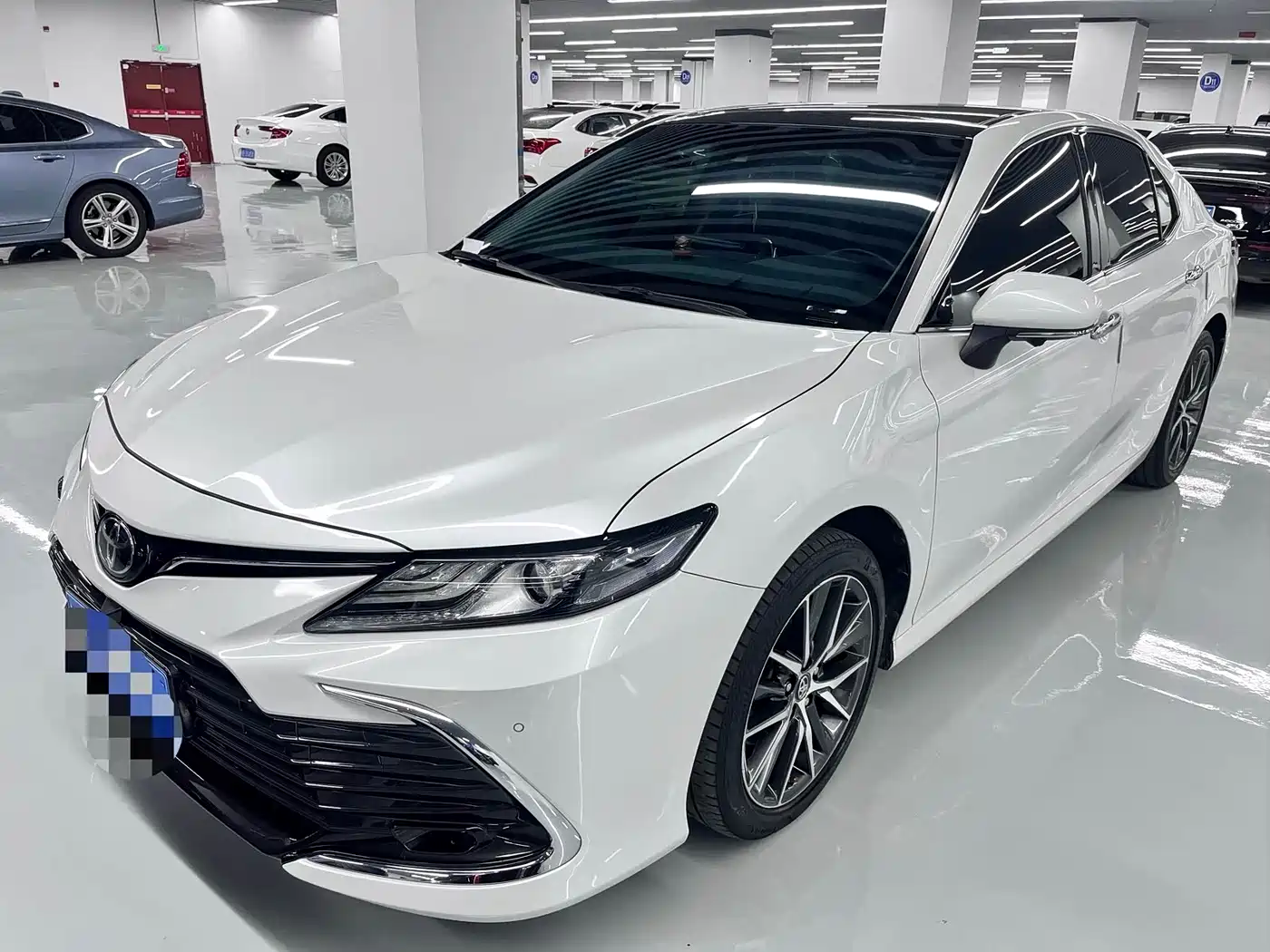 Toyota Camry 2021 2.0G Luxury Edition фото 14