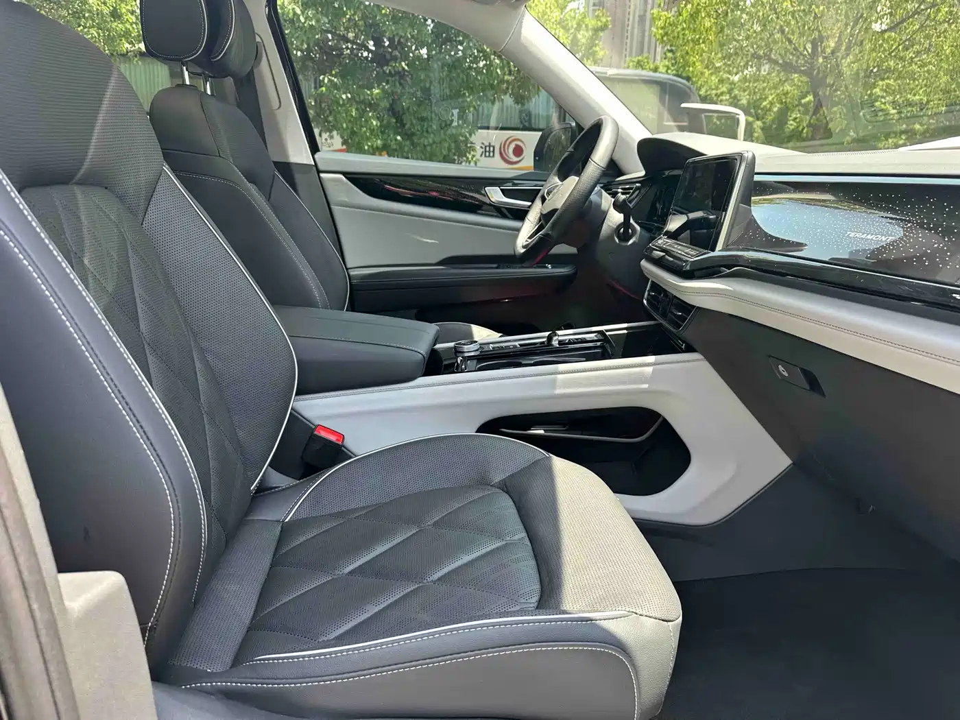 Volkswagen Teramont 2022 380TSI 4MOTION Premium Flagship фото 6