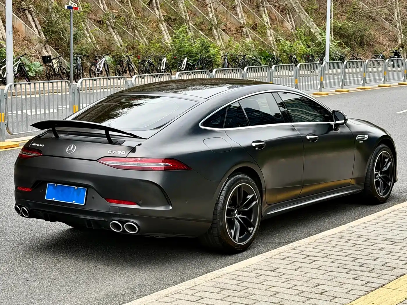 MERCEDES-BENZ AMG GT