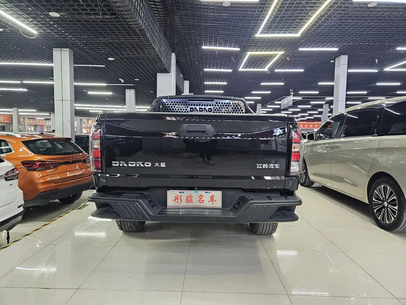 Jiangling Dadao 2025 2024 All-Rounder 2.3T Diesel Automatic 2WD Standard Wheelbase Comfort